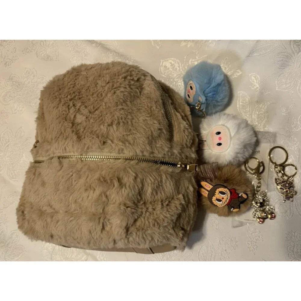 Faux Fur Furry 12